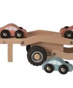 Egmont Toys fa játék kamion kisautókkal