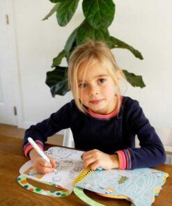 Mágikus vízzel festő könyv matricákkal, Évszakok Avenir