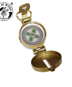 Iránytű fémházban