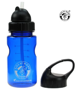 Kulacs, két féle kupakkal